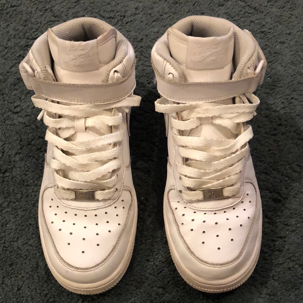 Nike Air Force 1 Mid